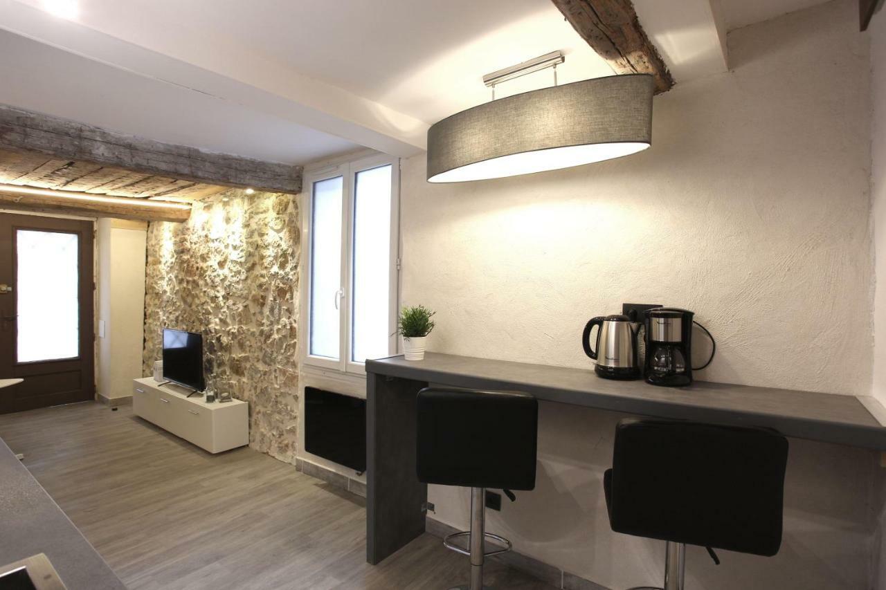 Gregbnb - T2 Ancien Et Moderne - Parking Inclus - 15Min Gare Tulon Zewnętrze zdjęcie
